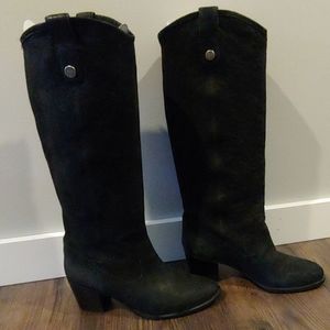 Vince Camuto black leather boots size 8